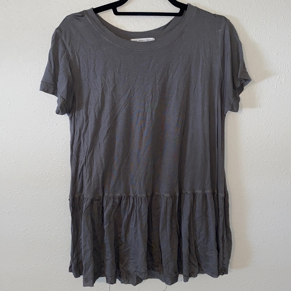 Urban outfitter flowy green short sleeve